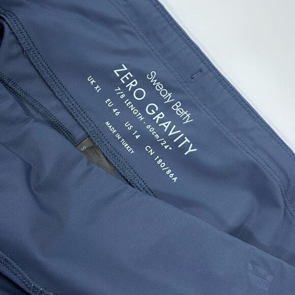 Sweaty Betty zero gravity navy leggings with pink piping 14 - Picture 7 of 13